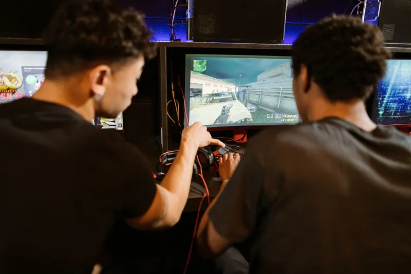 Paying to Wait: The Strange Economy of Early Access and the Players Who Keep It Alive